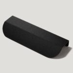 plank-hardware-cabinetry-fold-long-edge-pull-handle-matte-black-29626791133282