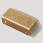 plank-hardware-cabinetry-fold-short-edge-pull-handle-aged-brass-29615826403426