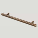 plank-hardware-cabinetry-watt-t-bar-handle-antique-brass-29643665637474