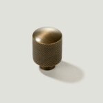 plank-hardware-handles-knobs-franklin-knurled-button-knob-antique-brass-20mm-28238819557474