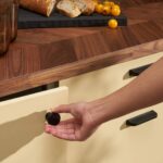 plank-hardware-cabinetry-scoop-industrial-handle-black-29716986232930