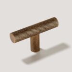 plank-hardware-handles-knobs-searle-swirled-single-t-handle-antique-brass-28977899962466